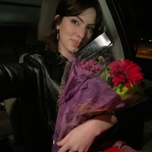 Meet your Posher, Ava